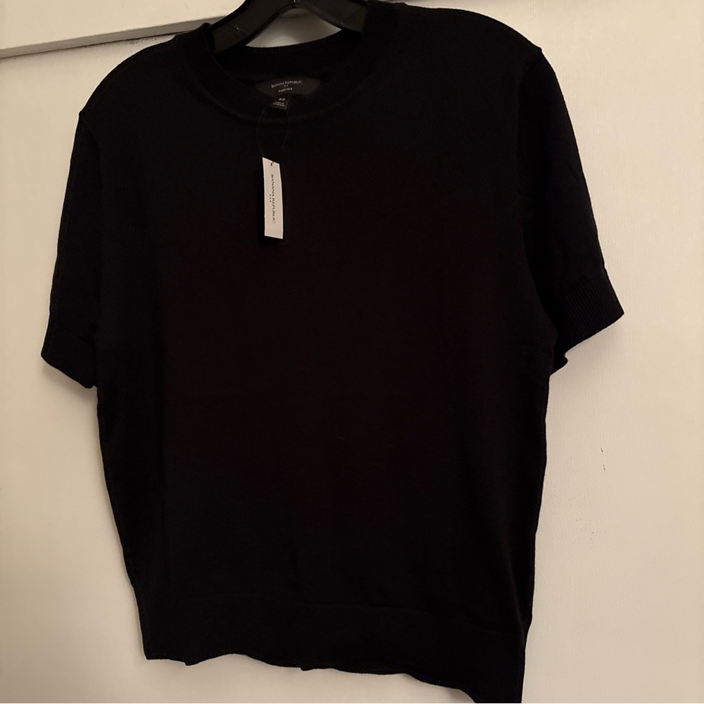Banana Republic Black Short Sleeve sweater